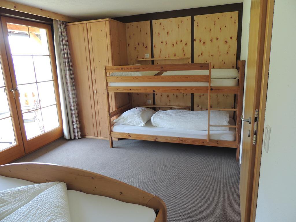 Haeus'L Am Ruan Aparthotel Berwang Room photo
